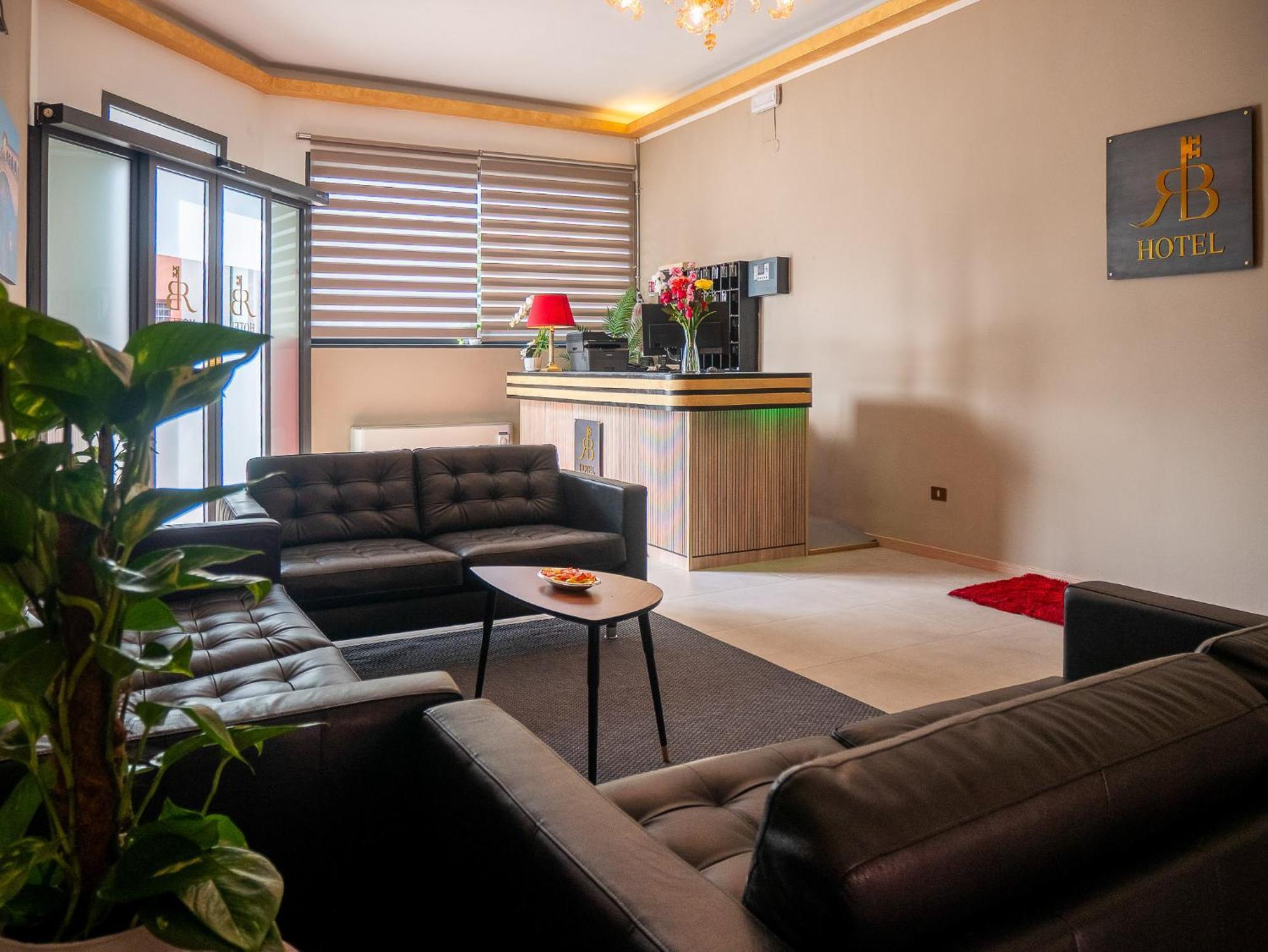 Rb Hotel
